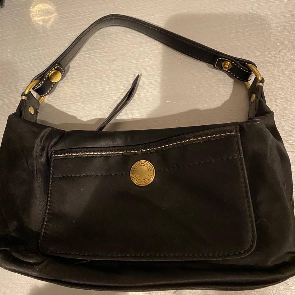 VINTAGE Coach shoulder bag